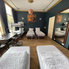 Amsterdam Rembrandt Square city center Hotel, hotel in Amsterdam