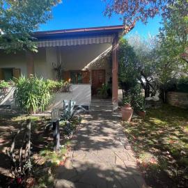 Villa Pampaloni - Intera Villa vacanze con Buffet di benvenuto, hotel a Fabrica di Roma