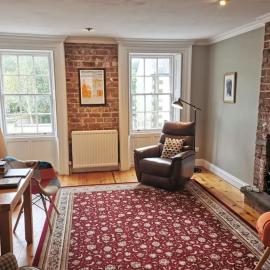Spacious 3 Bedroom Apartment in Hillsborough, NI