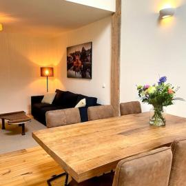 Appartement Sneek, hotelli kohteessa Sneek