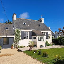 Holiday Home in Guisseny near the Beach, hotel in Guissény