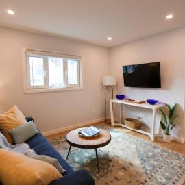Modern 2 bed,2 bath Gem MIT Central Cambridge