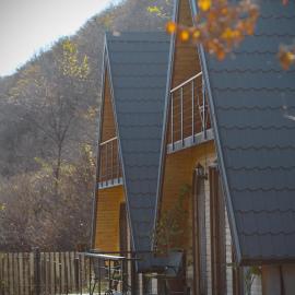 Ananuri twins, hotel a Ananuri