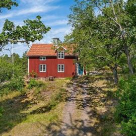 Charmigt torp på höjden, hotel di Gamleby
