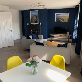 Town Center Beautiful 1 Bed Apartment, hotel a Kinsale