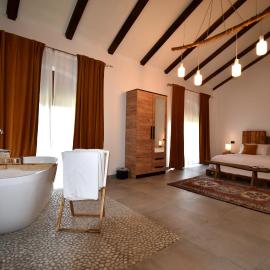 Cascina Tre Botti, hotel di Agliano Terme