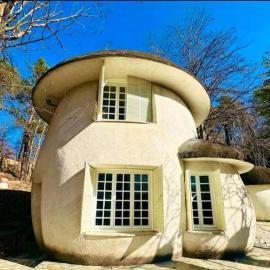 Il villaggio dei puffi, hotelli kohteessa Bardineto