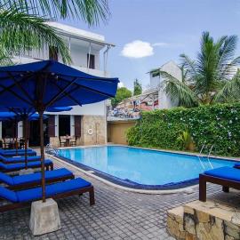 St.Lachlan Hotel & Suites, Hotel in Negombo