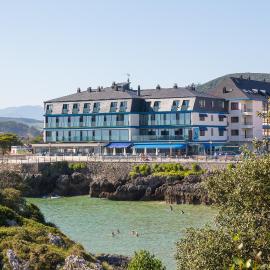 Hotel Astuy, hotel u gradu 'Isla'