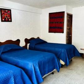 Royal Palace Hostal, hotel a Panajachel