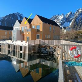 Superior Ocean View Lofoten, hotel in Ballstad