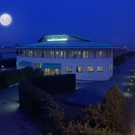 Viesnīca Dealuna Motel pilsētā Fidenca