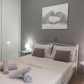 Grey Sense Luxury Apartment, hotel in Heraklio