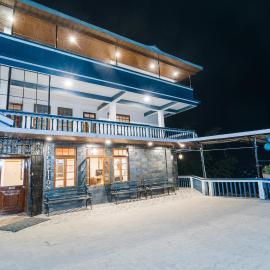 Sparrow Cherry Resort 2 min walk To MG Marg, hotel em Gangtok