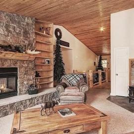 Pure Lux W Hot Tub, Zipline & Sauna!, viešbutis mieste Fairplay