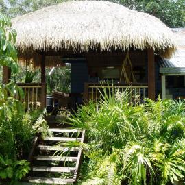 Mango tourist Hostel, hotel in Hervey Bay