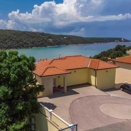 Apartments with parking space Kampor, Rab - 20925