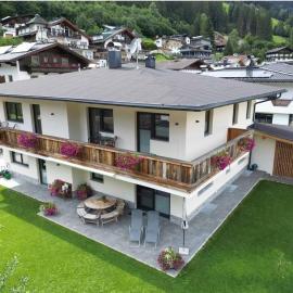Ferienwohnung Eberl, Hotel in Schwendau