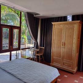 Khu du lịch Suối Ong, hotel a Buôn Erang