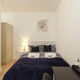 Rofennie Suite -Luxury ensuite room!