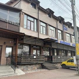 La Strada, hotel i Onești