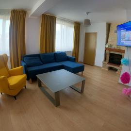Casa Bear Azuga, hotel u gradu Azuga