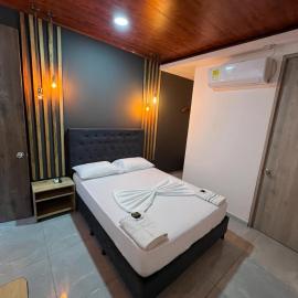 Hotel Almalu โรงแรมในอากัวชิกา