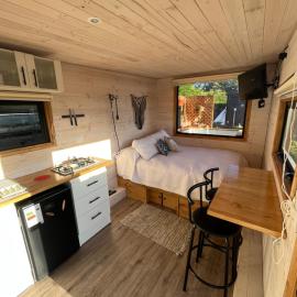 Viento Sur Pichilemu Tiny House con Mini Parrilla y opción de Hot Tub, hotel in Pichilemu