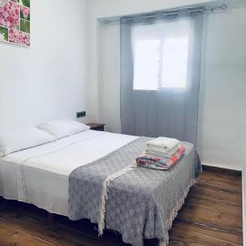 Estudios Murallas Merinies, hotel in Ceuta