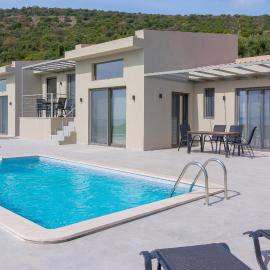 ammouso sun suites, hotel u gradu 'Évyiros'