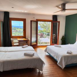 L'Olivera Casa Rural, hotel v destinácii Castellbisbal