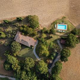 Villa Palazzo Bello con piscina e AC - Cetona, hotel u gradu Četona