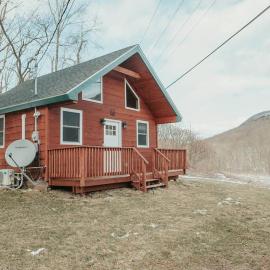 Mountainscape: Peaceful & Skiing, hotel a Roxbury