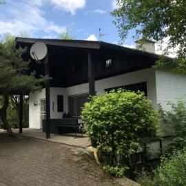 Chalet BERGgrün Willingen - Nähe Skywalk, hôtel à Willingen