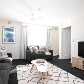 Parkside CBD Stay WiFi & Parking