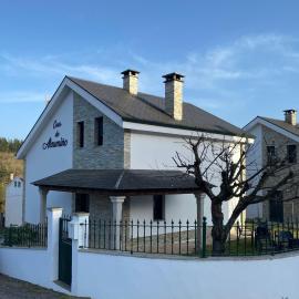 Casa do Aloumiño – hotel w mieście Portomarin