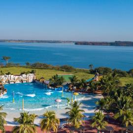 Grandes Lagos Resorts & Parque Aquático - Canal Oficial, hotel in Santa Clara dʼOeste