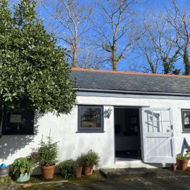 Pond Cottage, hotel v mestu Coverack