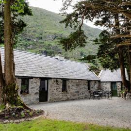 Gap of Dunloe Shepherd's Cottage