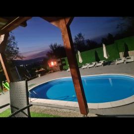 Villa maskara, hotell i Bihać
