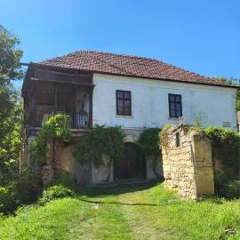 Country house pivnica Milic Rogljevo、Rogljevoのホテル