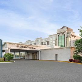DoubleTree by Hilton Norfolk Airport, hotel Norfolkban