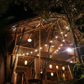 Eco Bamboo Island Bali - Bamboo House #4, hotel em Selat