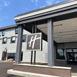 Holiday Inn St Louis SW - Route 66 by IHG，聖路易斯的飯店