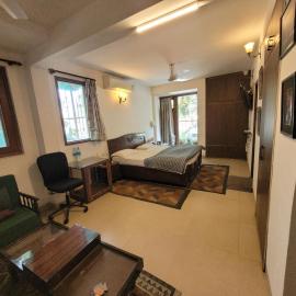 Ivy's Home Stay, Hotel in Bhopal