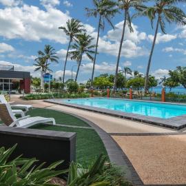 Studio 211 - Seaside Serenity Your Perfect Retreat, hotel in North Ward