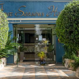 Four Seasons Hotel, hotel di Athena