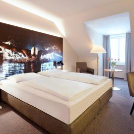 Erikson Hotel: Sindelfingen şehrinde bir otel