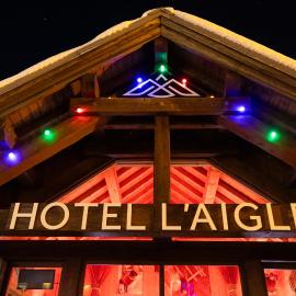 Hotel l'Aigle: Valmeinier şehrinde bir otel