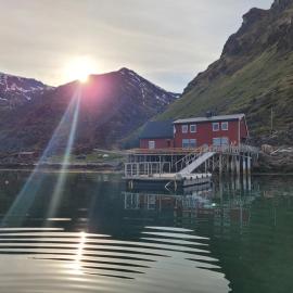 Solodden, Authentic rorbu in Lofoten、Sennesvikのホテル